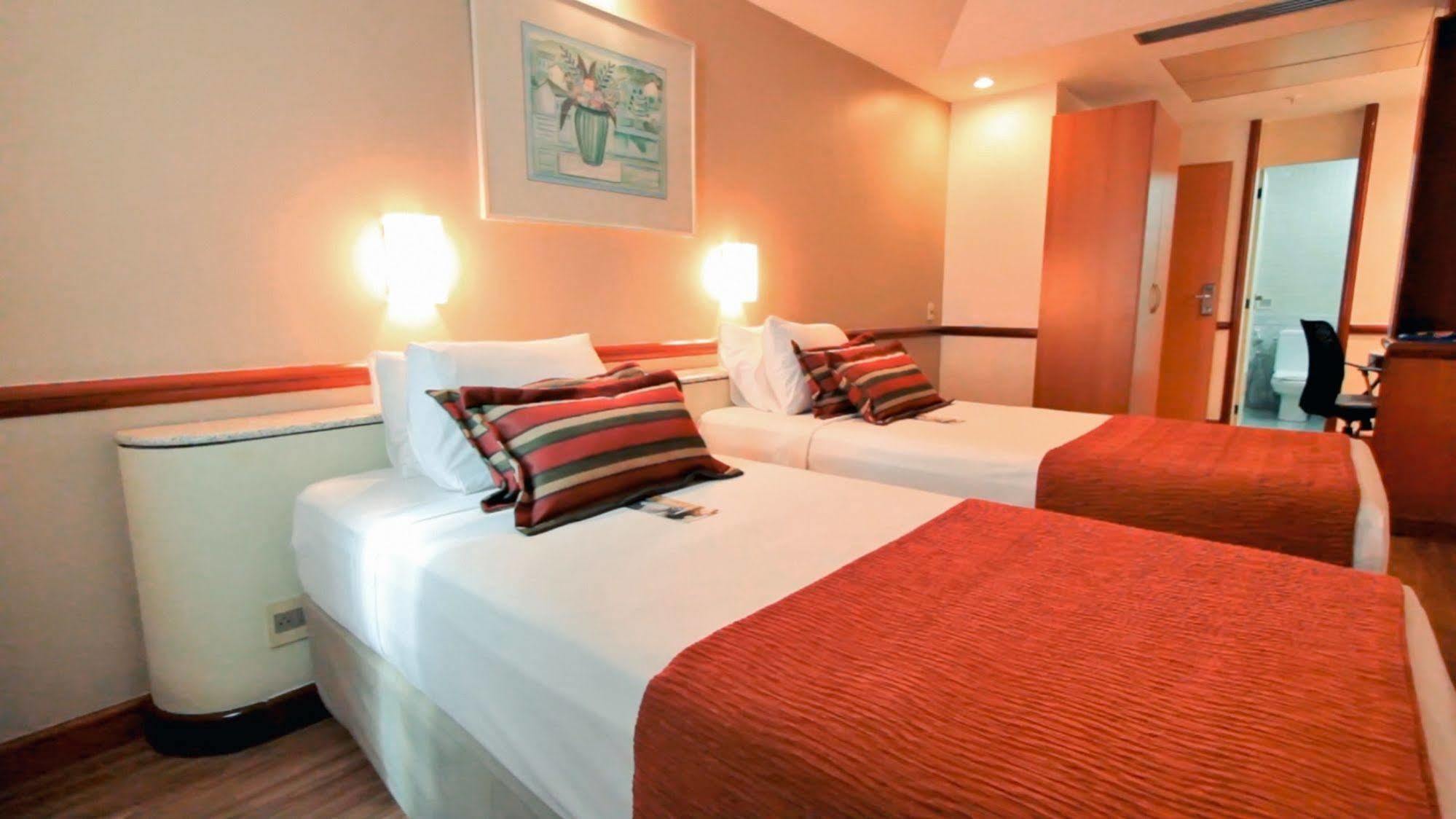 Bristol Merit Hotel Belo Horizonte Exterior photo